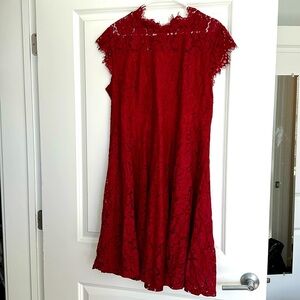 Red dress, lace, plus size